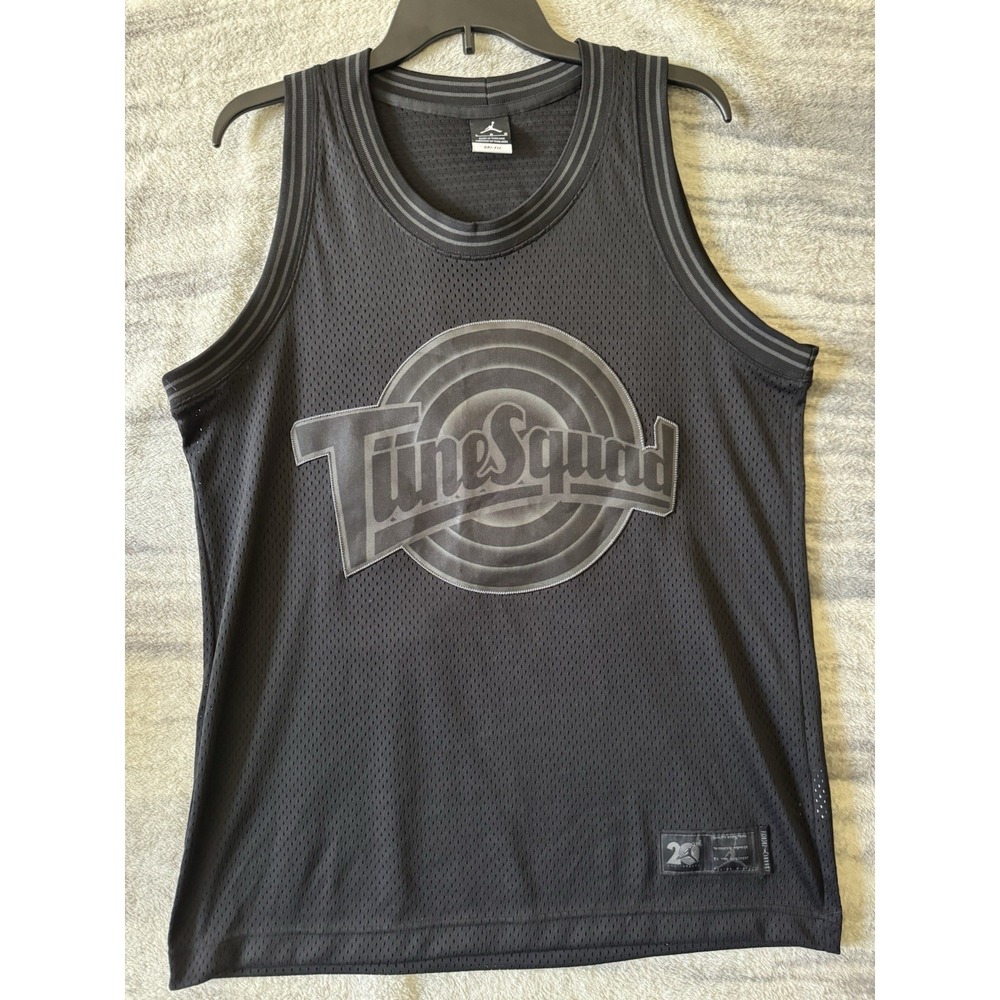 Tune Squad Basketball Jersey Mens Large Space Jam 20th Anniversary Jordan 23 NBA